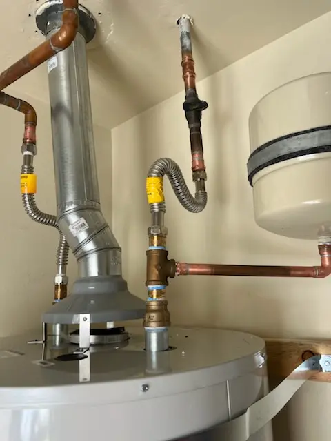 Water heater installation and plumbing repair in Glen